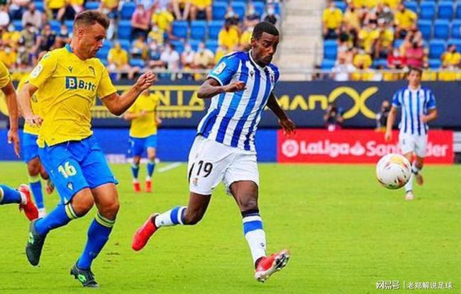 时便表现出 时便表现出