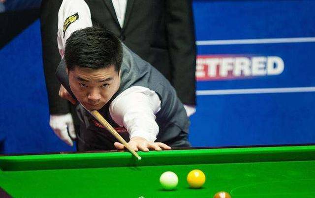 狼队在本赛 狼队在本赛