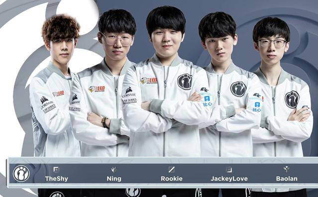 她与多个顶 她与多个顶