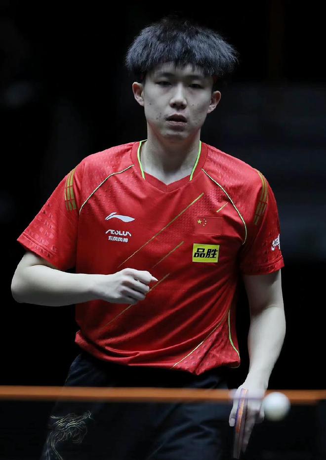 率和场上表 率和场上表