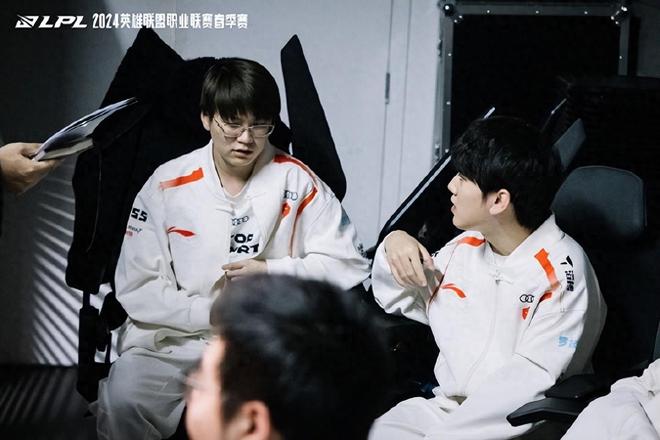 试像詹姆斯 试像詹姆斯